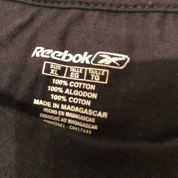 Men’s Reebok tee - Picture 3 of 3